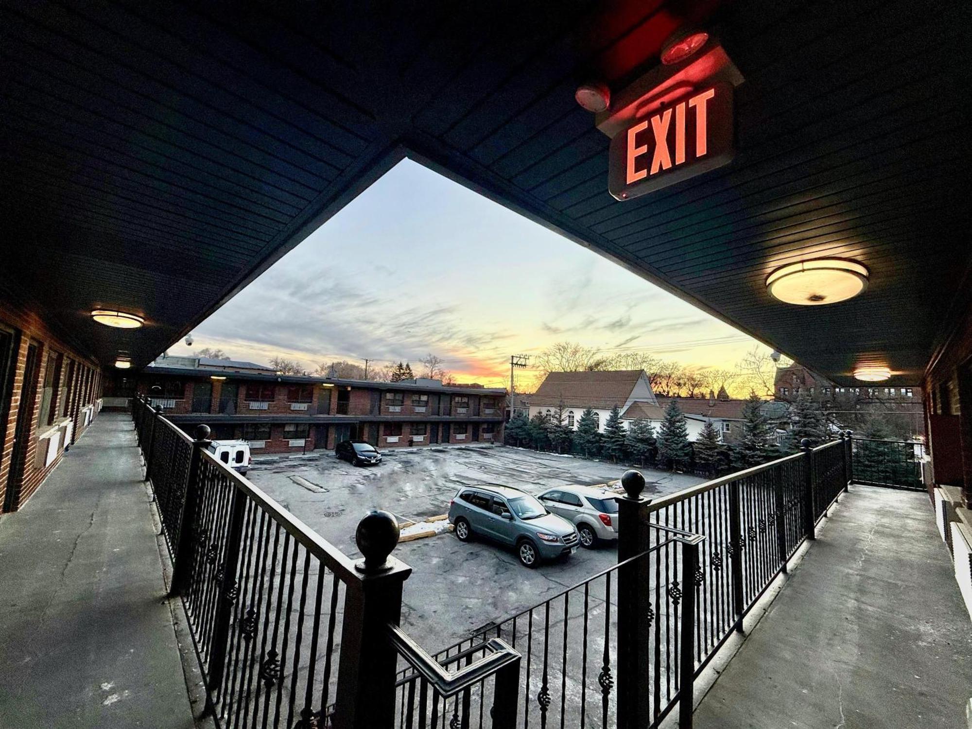 Admiral Motel By Oyo Chicago I-94 Екстериор снимка